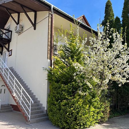 Jókai Apartmanház Hévíz Exterior foto